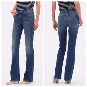 BANANA REPUBLIC BOOT JEANS